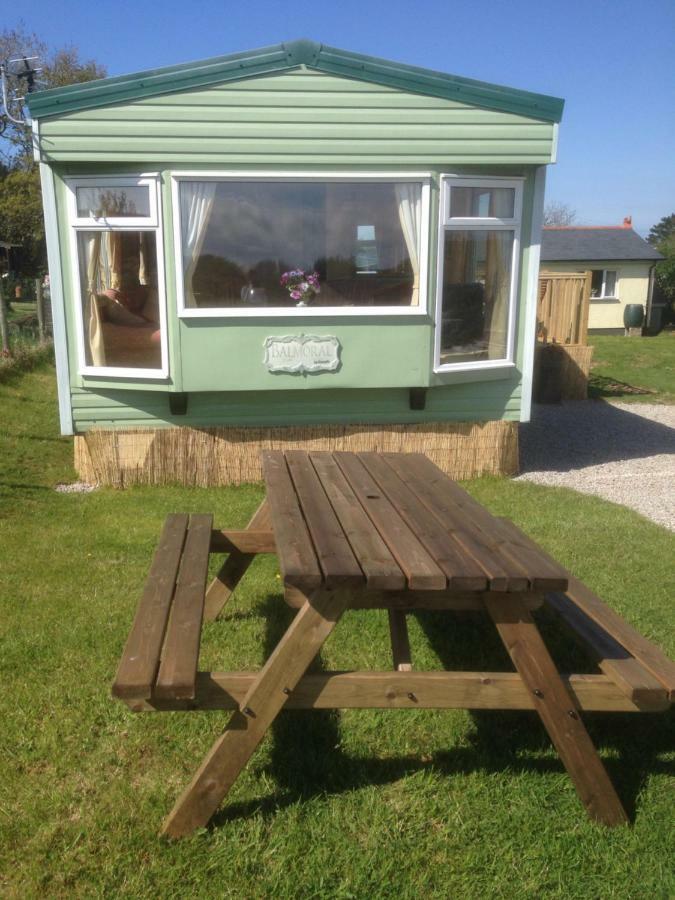 Luxury Mobile Home Near Perranporth Situated On A Quiet Farm Труро Екстер'єр фото